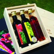 Geschenk-Set mit kaltgepressten St. Galler �len und Balsamico