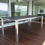 Gartentisch mit Tischplatte aus Schiefer